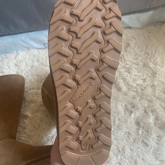 Bearpaw Boots - Picture 4 of 6